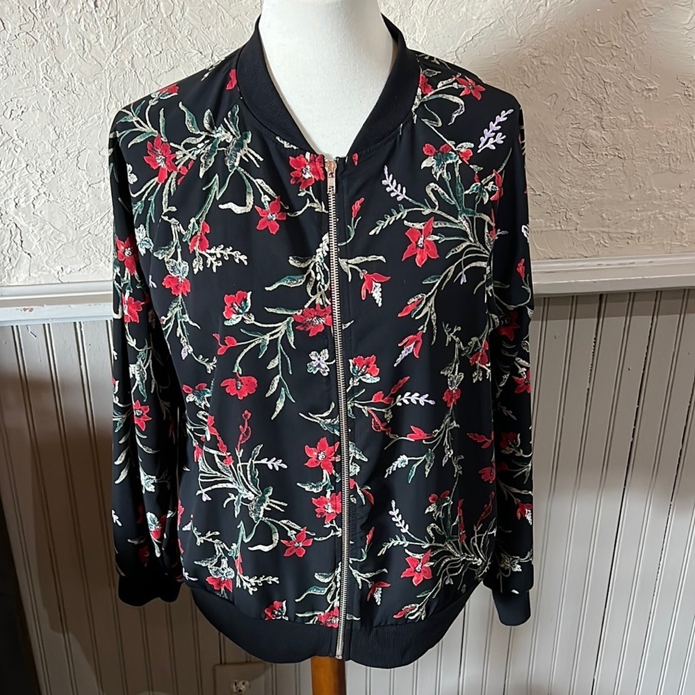 West Kei Zip-up Jacket